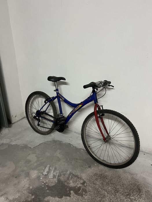 Bicicleta  nunca usada