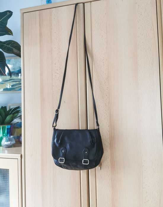 Torebka wizytowa koperowa czarna H&M