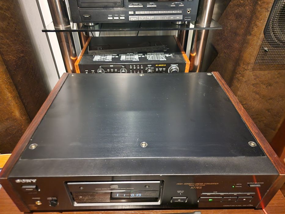 Sony CDP X77ES z oryginalnym pilotem bardzo ładny stan