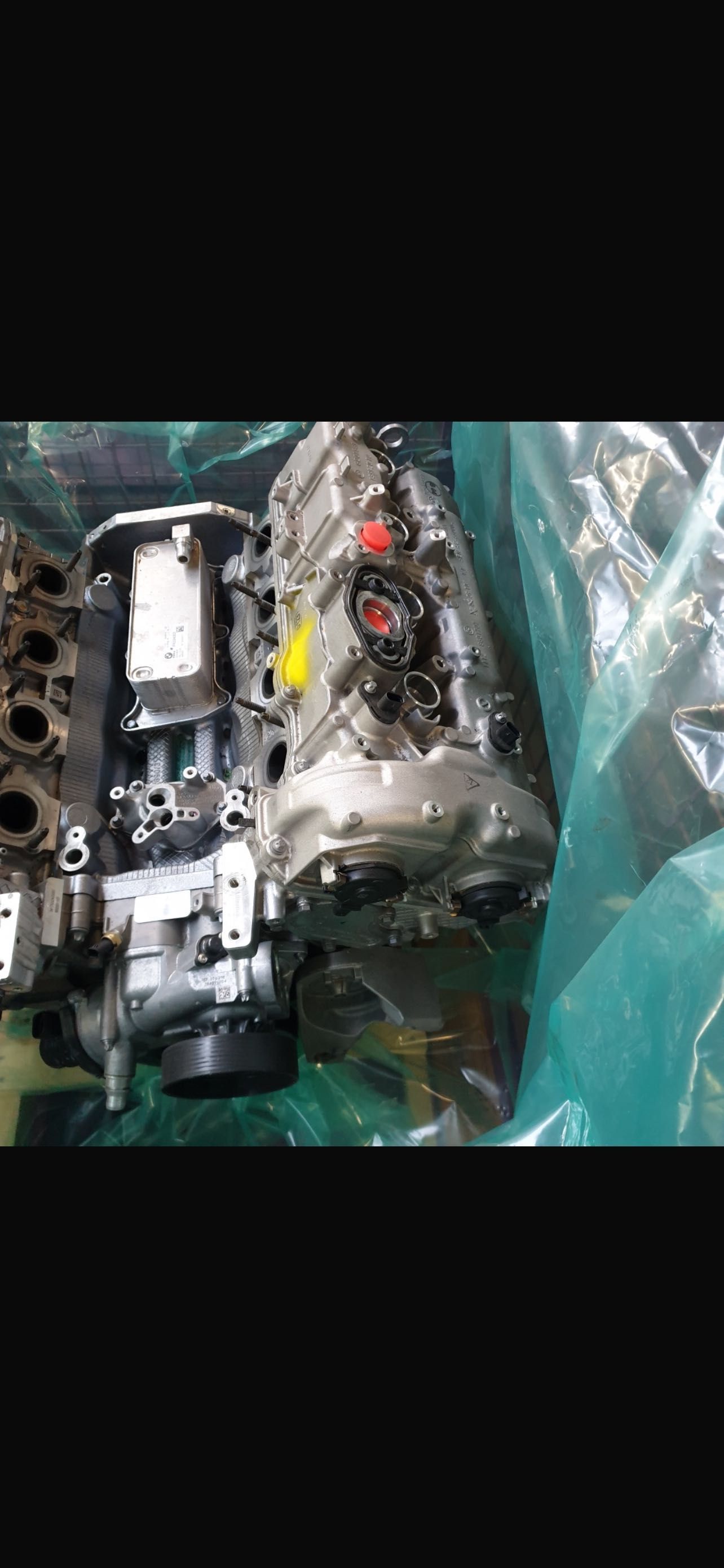 Мотор новый bmw b58 b57 n63 s68b44 b48 b38 новый оригинал в сборе.