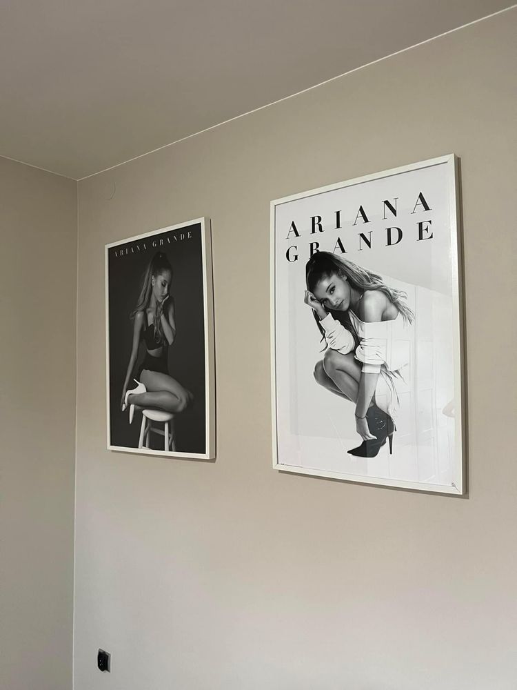 Plakaty Ariana Grande i ramki ribba Ikea 70x100