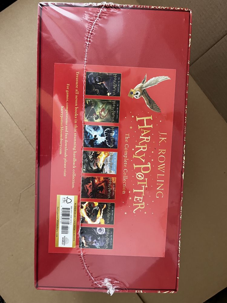 Комплект книг Гаррі Поттера в твердій обкладинці англійською