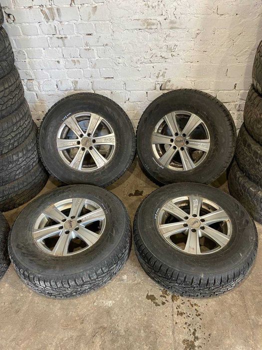 Диски/шини/колеса 235/75 R16 6x114.3 Nissan Navara D40 Pathfinder R51