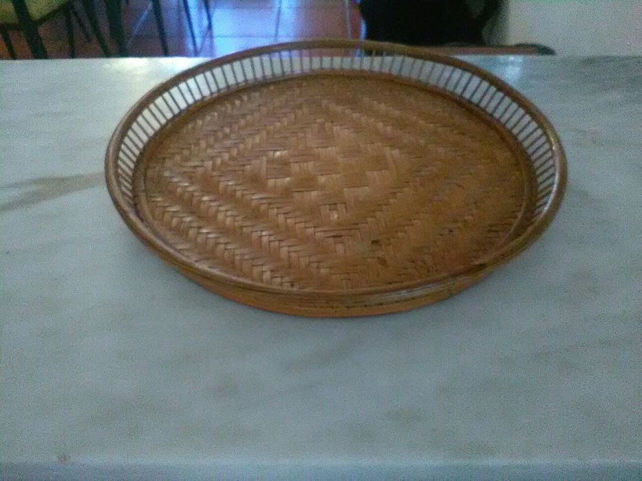 Bandeja/Móvel Pequeno/Frasco Antigo