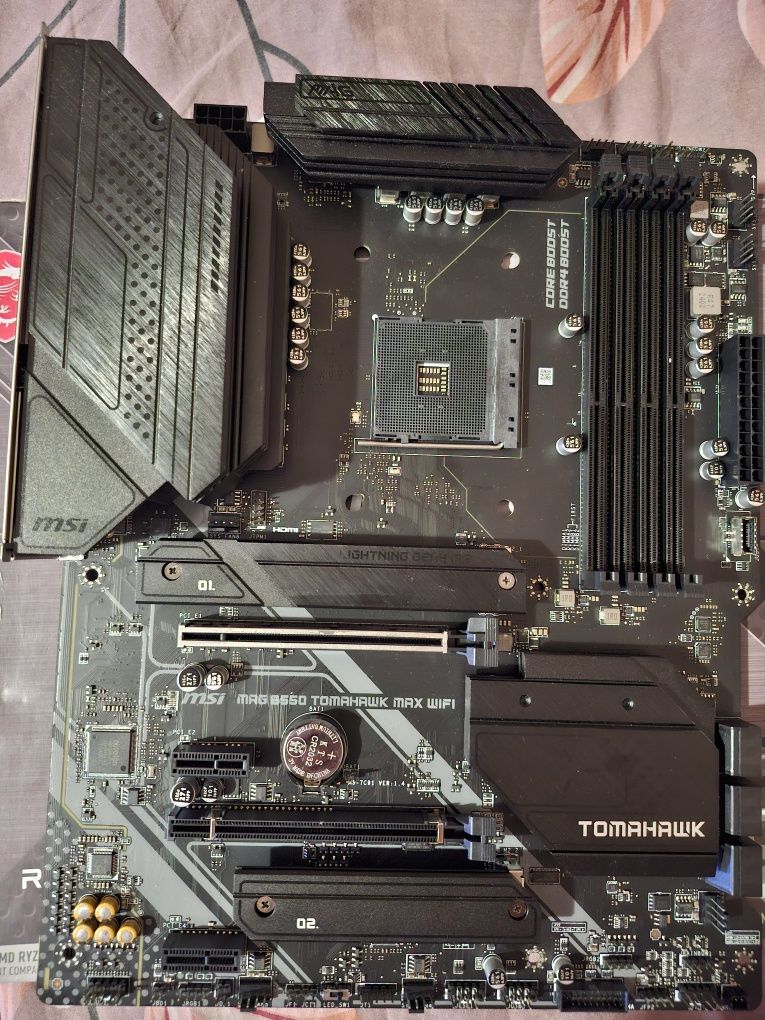 MSI MAG B550 Tomahawk MAX WiFi