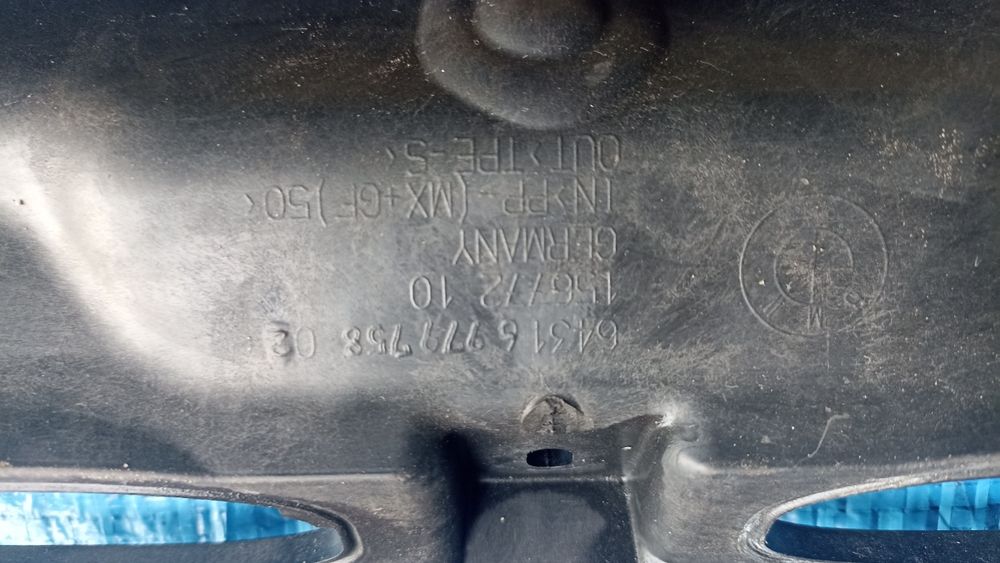 Захист паненель під лобове скло BMW 3 E90 E91 2005-2012