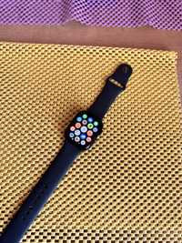 Продам Apple Watch 8 45 mm  32 gb на оф гарантіі
