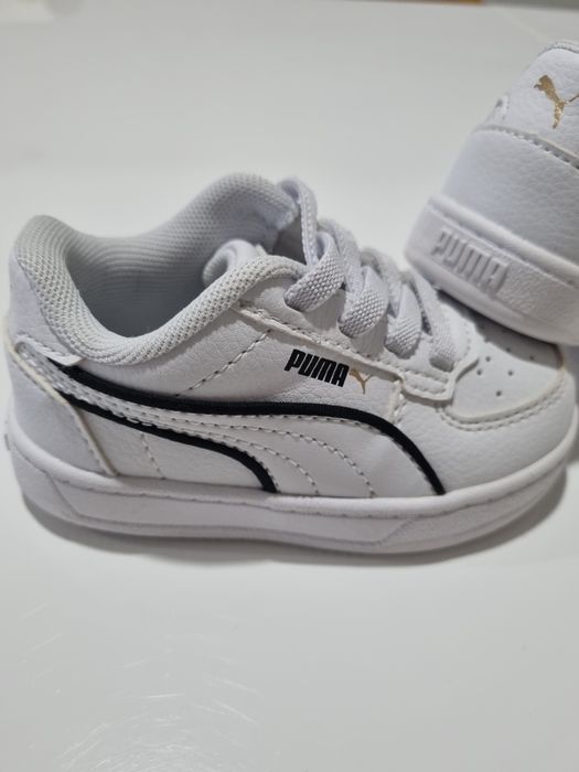 Sapatilhas Puma Tam. 19
