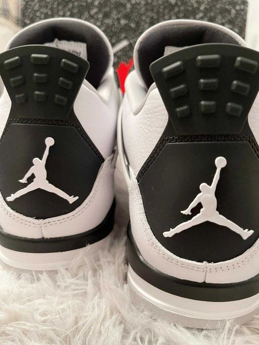 Buty damskie Trampk Jordan 4 Retro Military Black R.39