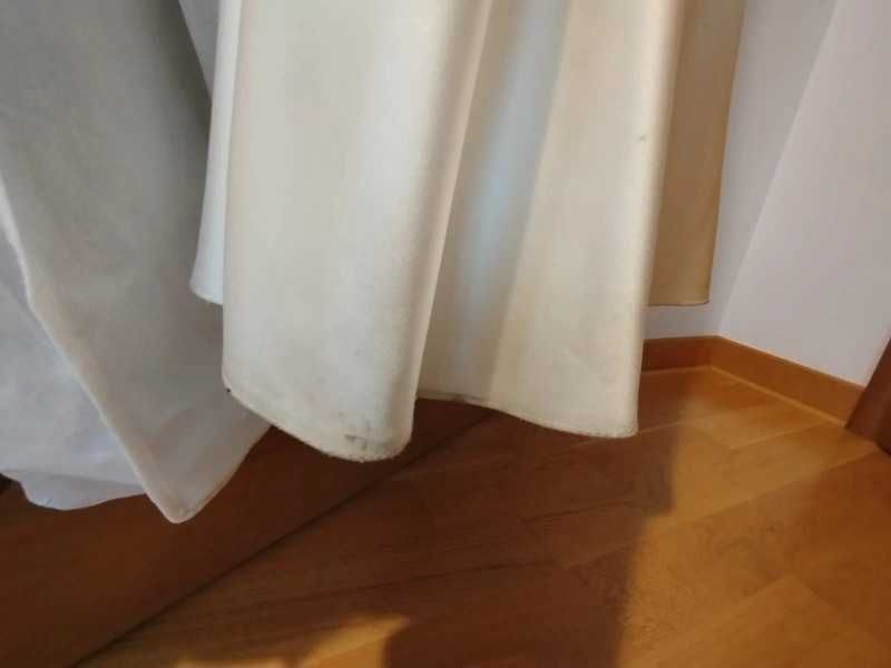 Satynowa suknia ślubna