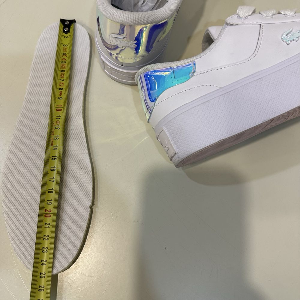 Lacoste. Жіночі  кеди.  Оригінал.  Нові. Розмір 38.