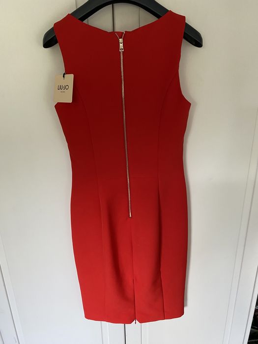 Liu jo klasyczna sukienka czerwona tuba na zamek z rozporkiem 34 XS
