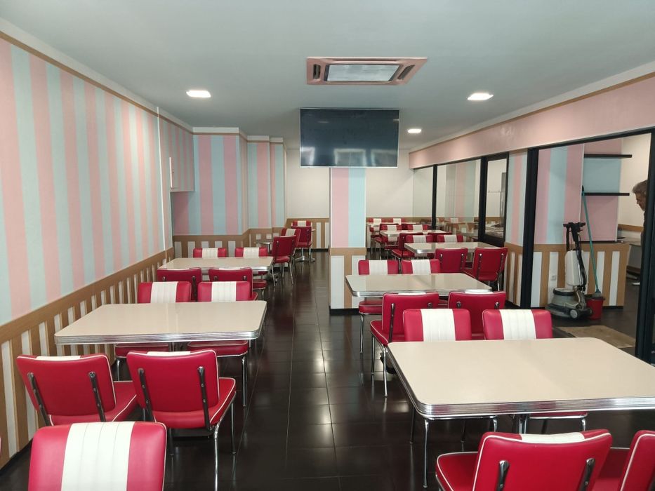 Trespasse estabelecimento comercial gelataria e creparia snack bar