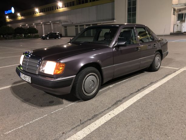 Mercedes - Benz W 124