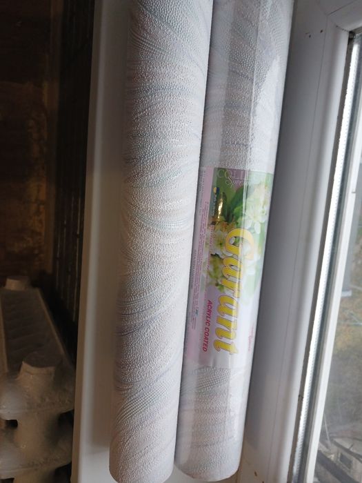 Обої  гарні паперові