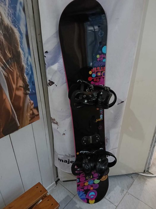 Piękna Deska snowboardowa Burton leather