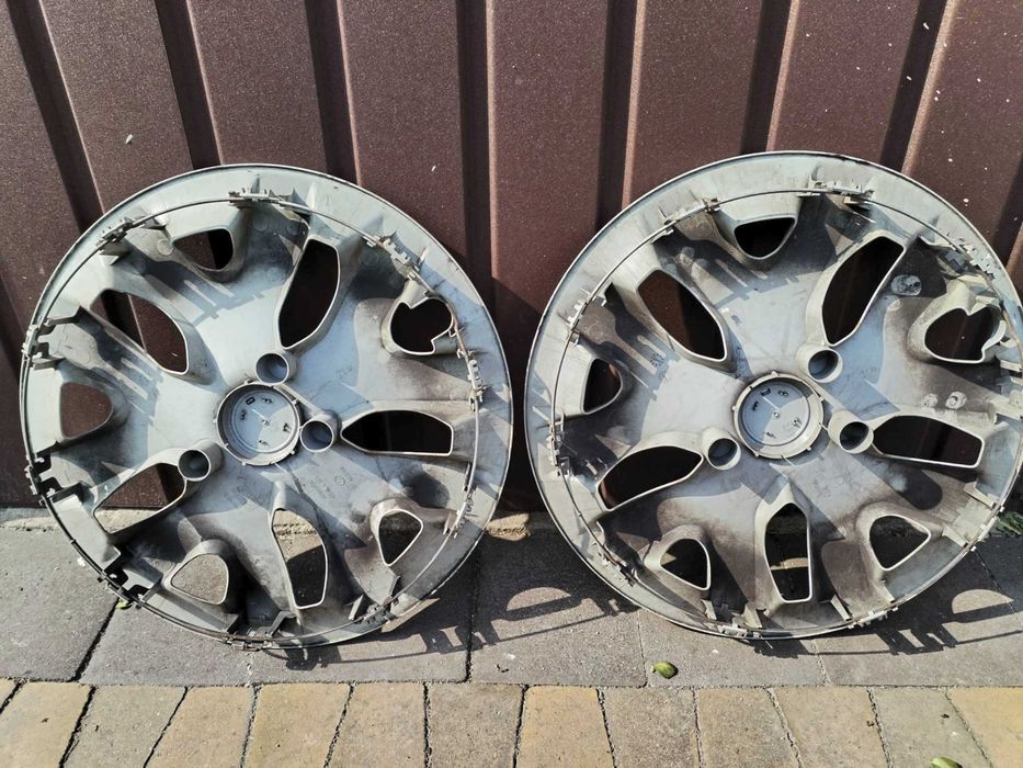 Kołpaki 16 cali  Nissan 2szt