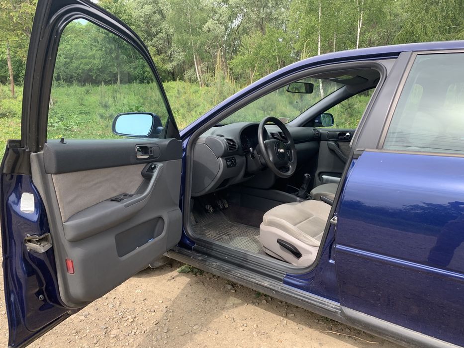 AUDI A3 1.8 125 к.с.