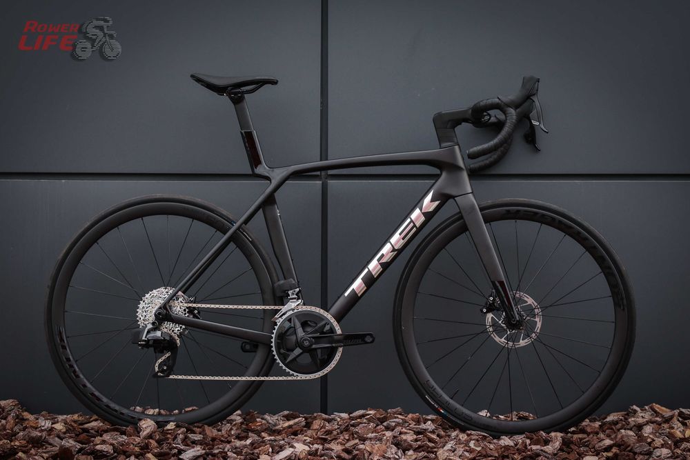 Nowy rower szosowy Trek Madone SL 6 AXS Gen 8