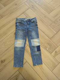 Spodnie dziewczęce rozm. 134 łaty jeans