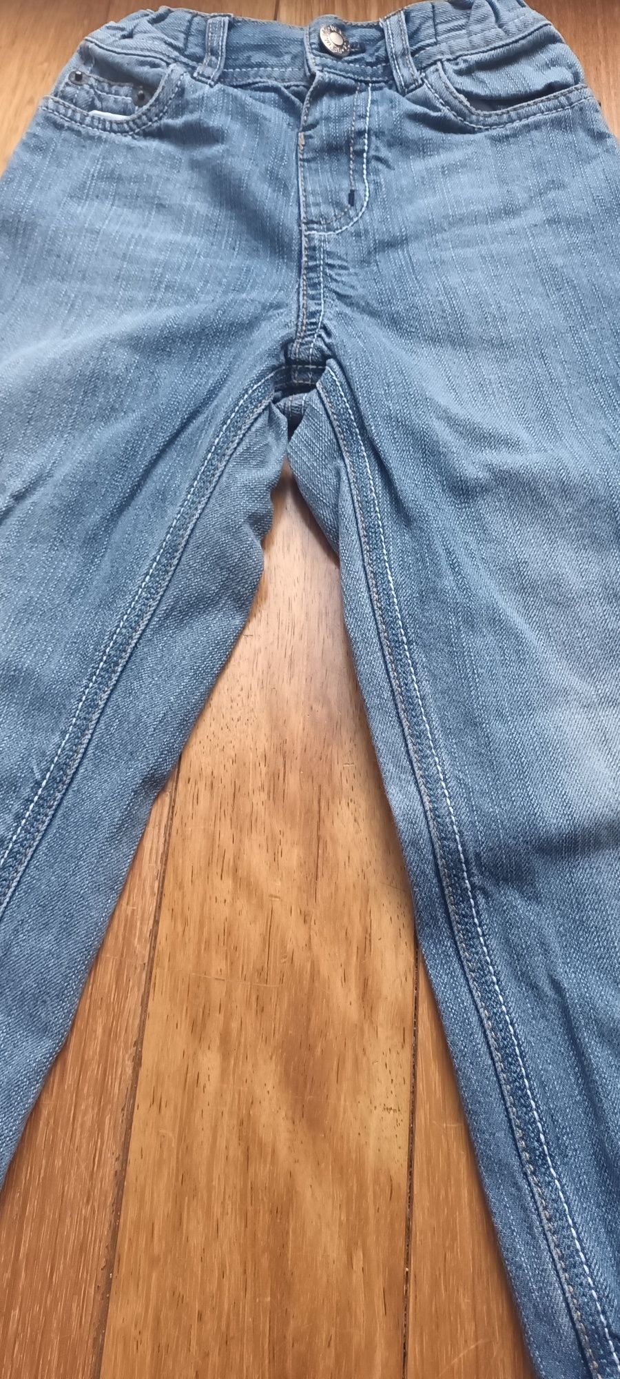 Spodnie dzinsy chłopięce, 104-110 cm