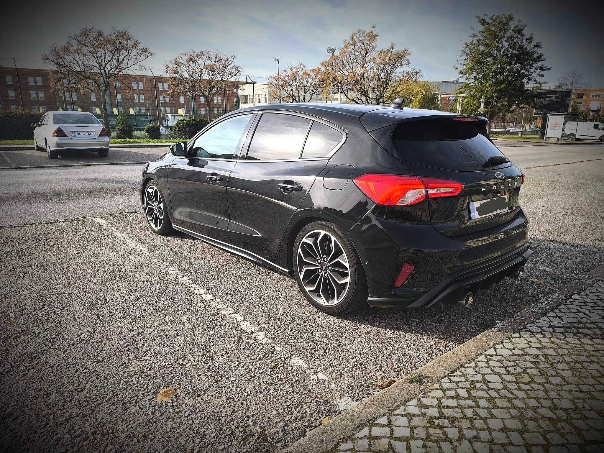 Ford Focus MK4 1.0 Ecoboost 125 (ST-Line)