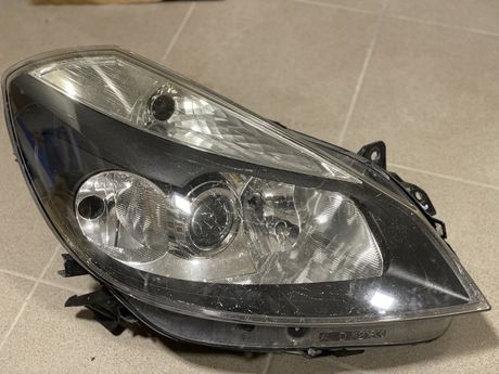 REZERWACJA Reflektor prawy Clio 3 Clio, ciemny, doświetlanie zakrętów