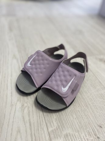 Nike босоніжки