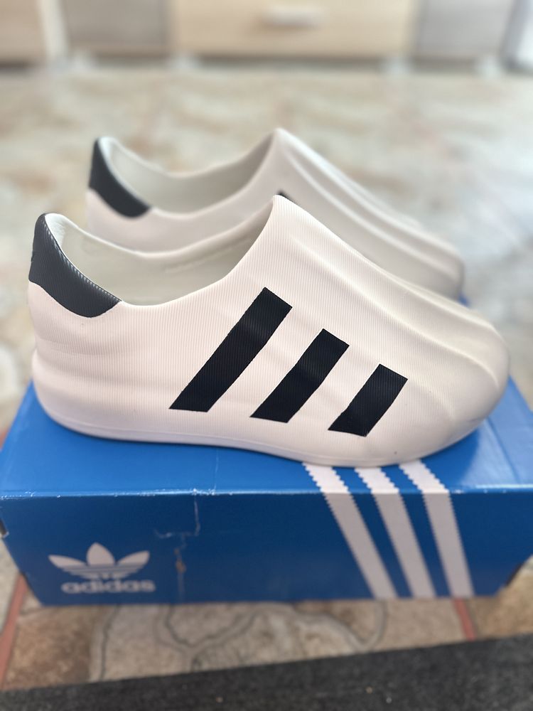 Кросівки adidas оригінал