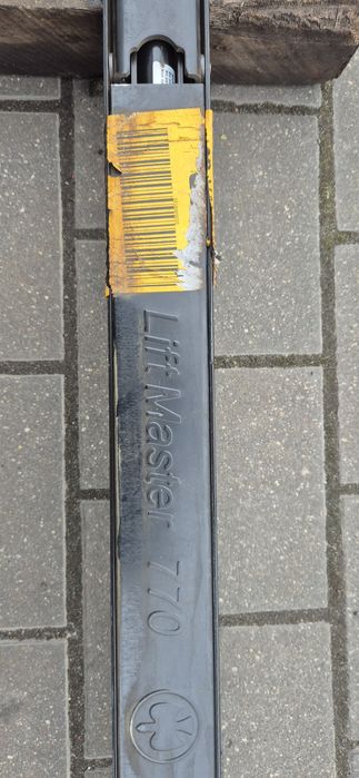 Siłownik podnoszenia dachu naczepy LiftMaster 770