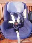 Fotelik samochodowy MaxiCosi 2way Pearl plus baza 2way fix
