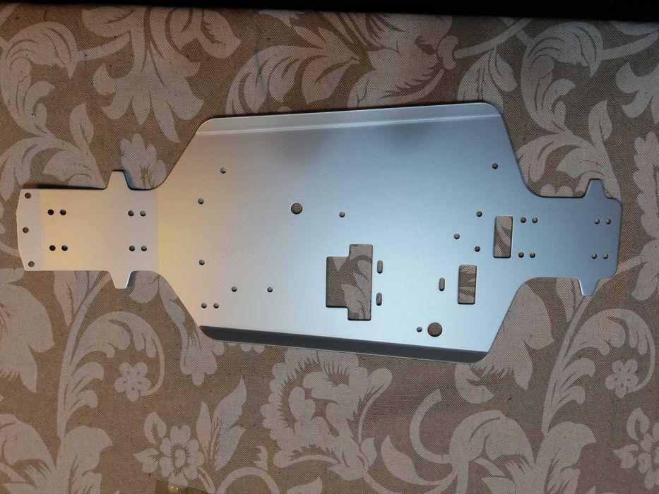 MODELISMO Chassi Kyosho. Artigo NOVO