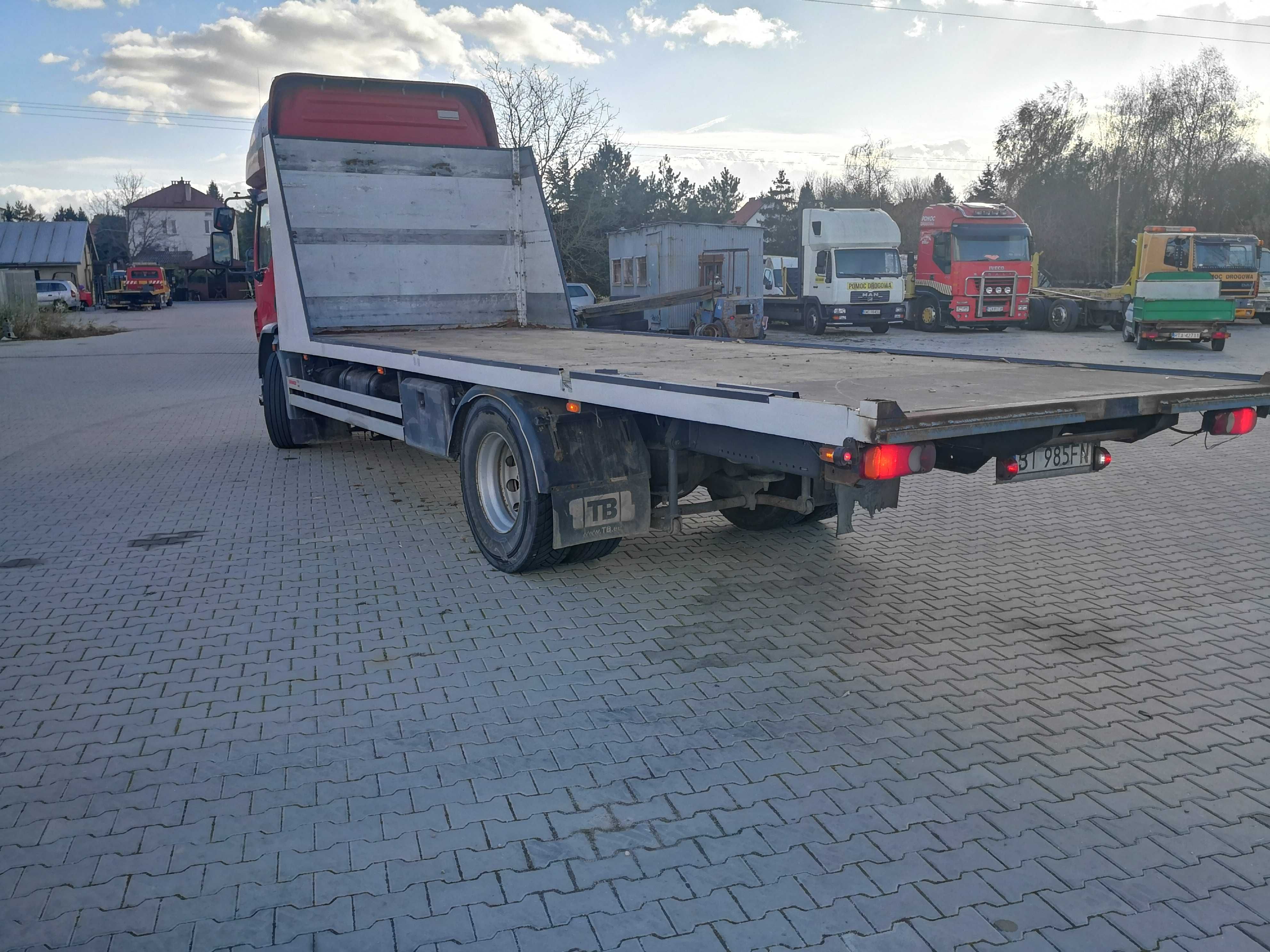 autolaweta DAF FA LF55 300G18 ŁAD 10T pomoc drogowa laweta
