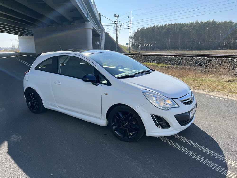 Opel Corsa D 1.3 Cdti 95km mały udokemntowany przebieg