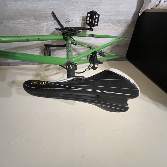 Велосепед типа фикс без колес