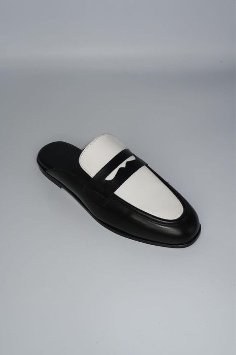 Mule classico em couro, preto/branco, qualidade premium