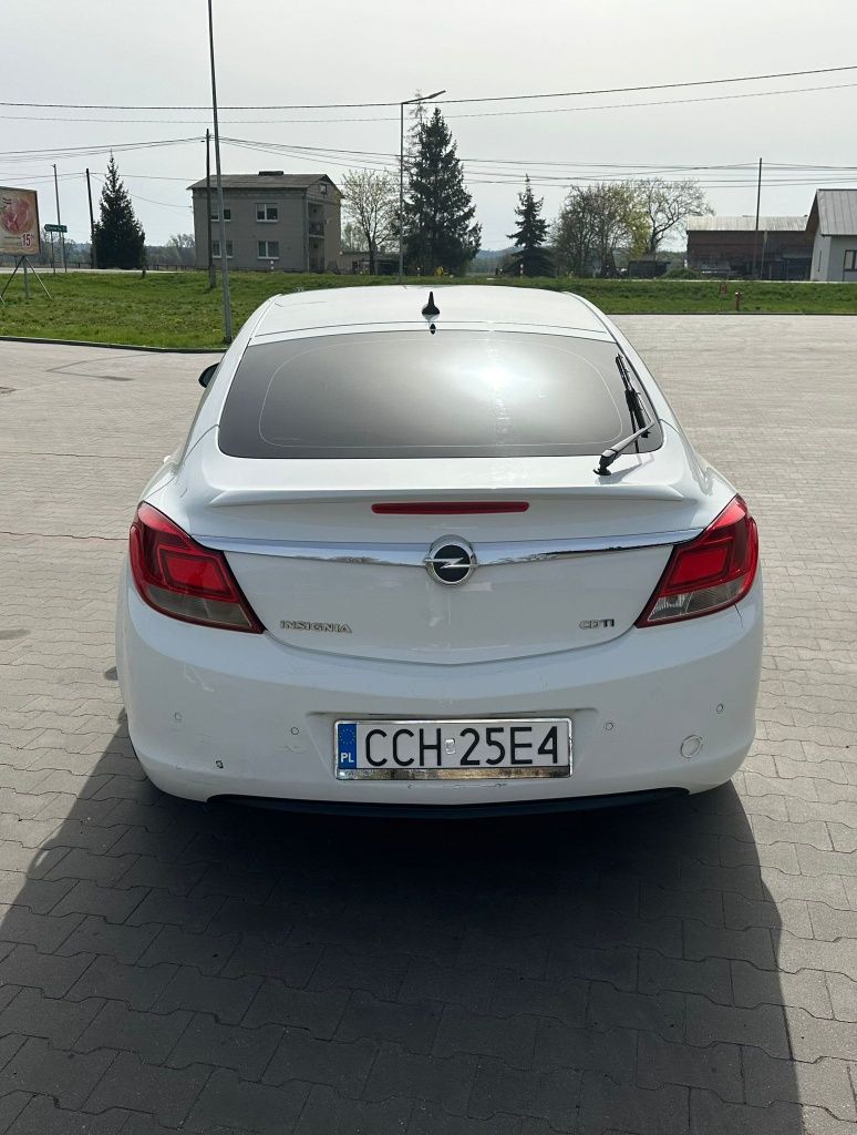 Opel Insignia 2.0 160 KM