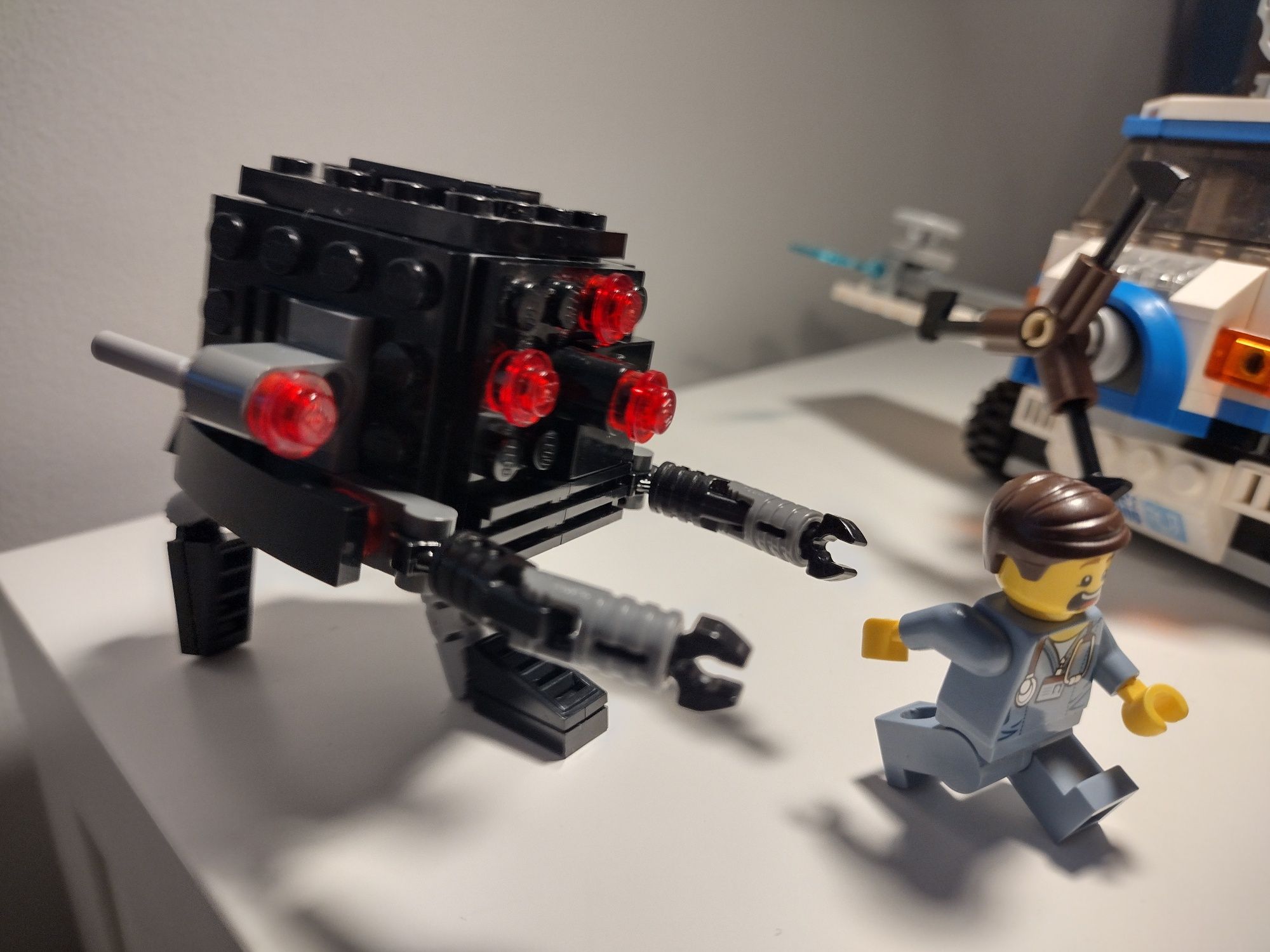 LEGO 70811 The Movie - The Flying Flusher Set