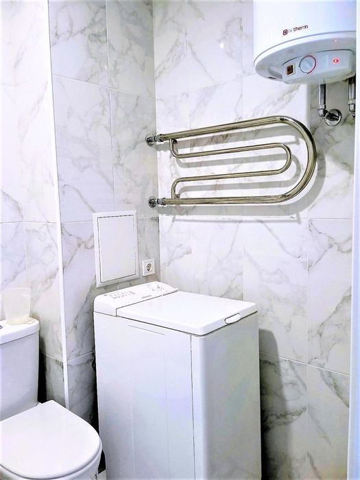 Продам 2-кім. квартиру, Соснова Гірка, Клочківська, 154а, М Наукова