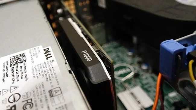 Computador workstation DELL Precision 3430 SFF Xeon P1000 (4 cores)