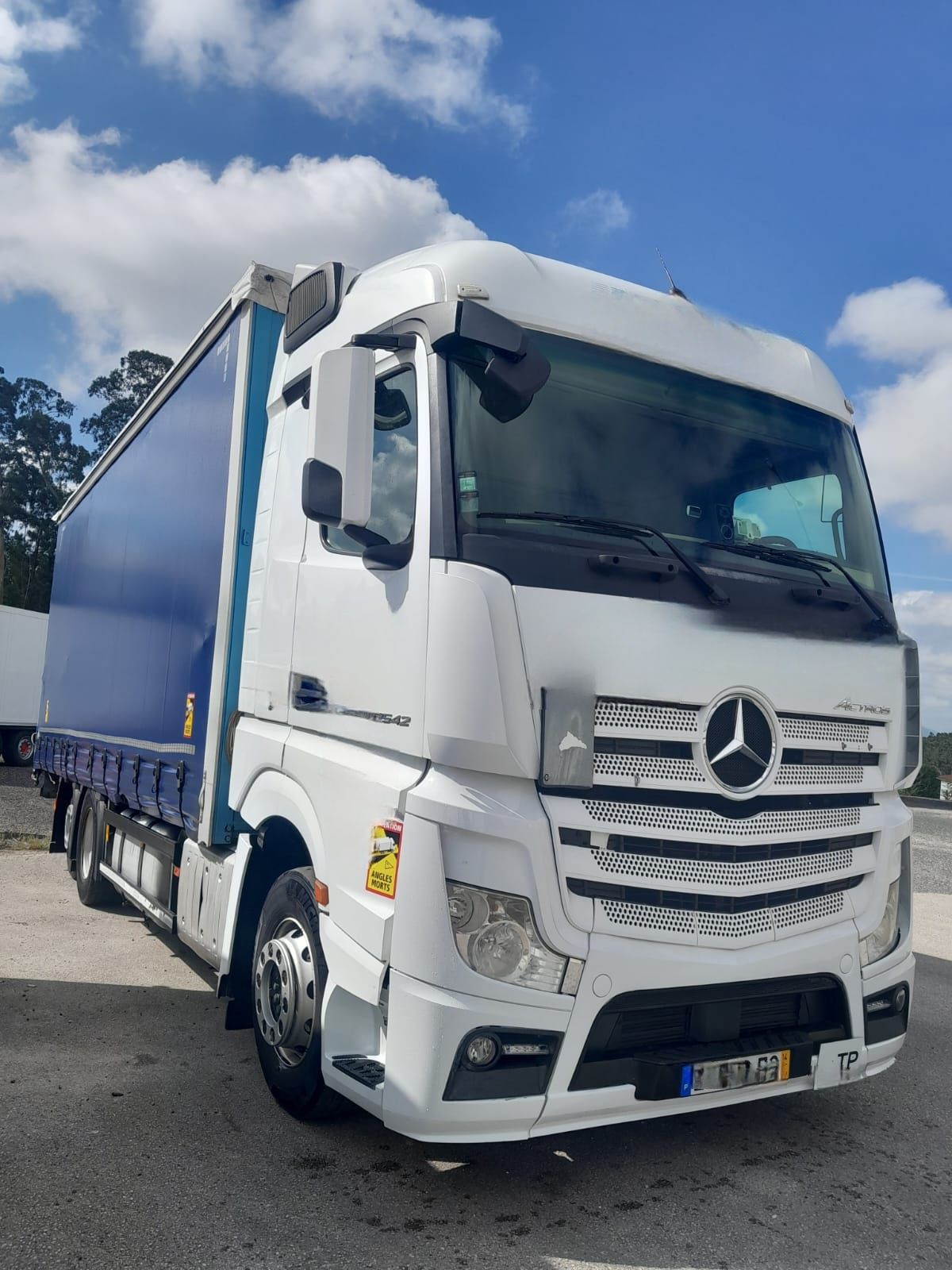 Mercedes Benz Actros 2542 de 2014 (ler descrição)