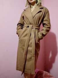Стильное женское пальто в одном размере