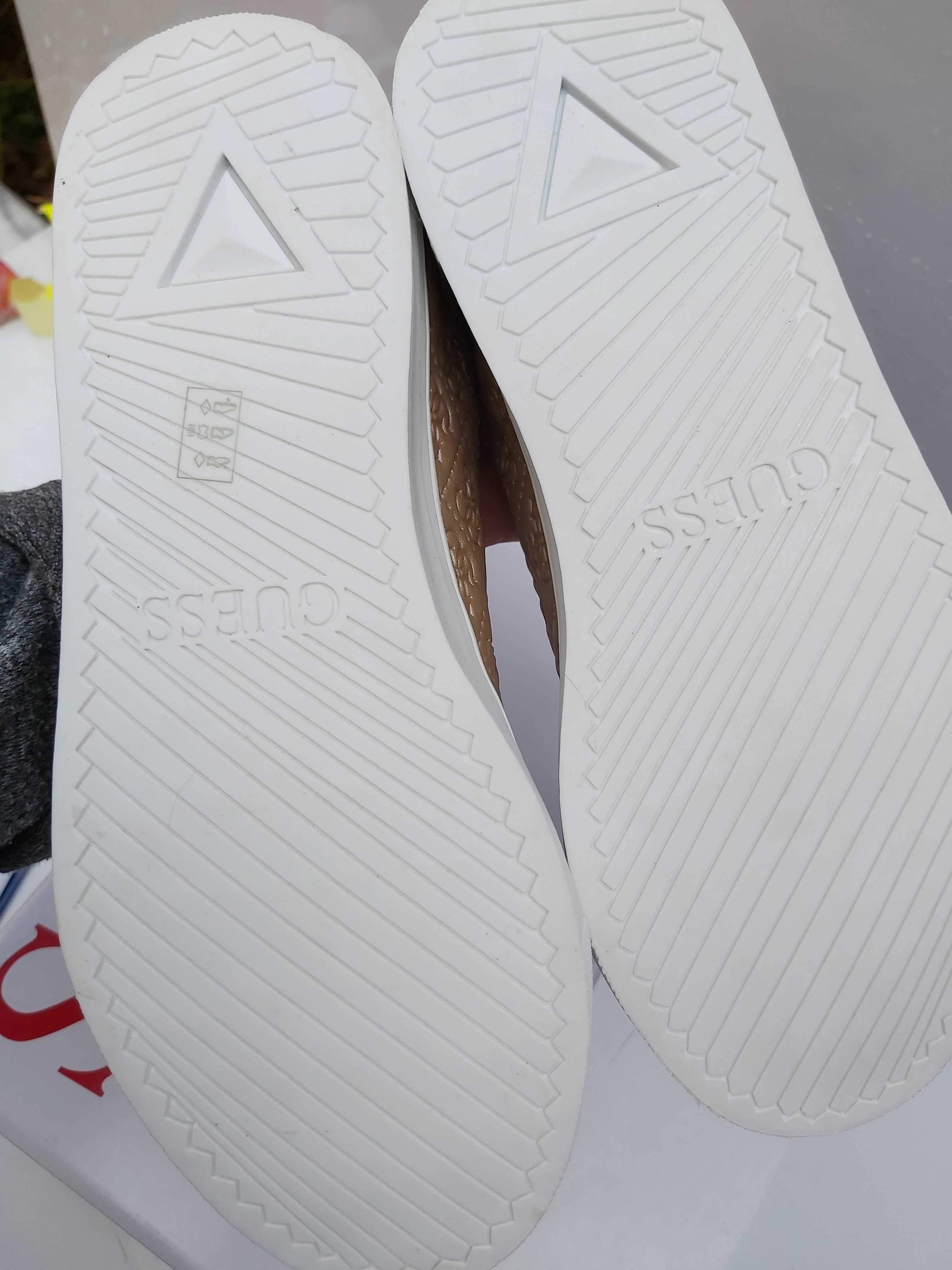 SP NOWE sneakersy GUESS złote trampki monogram rozmiar 39
