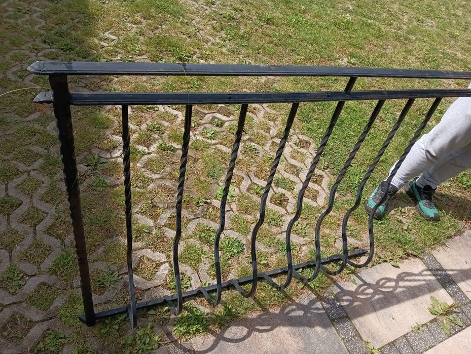 Tralka- poręcz z rozbiorki