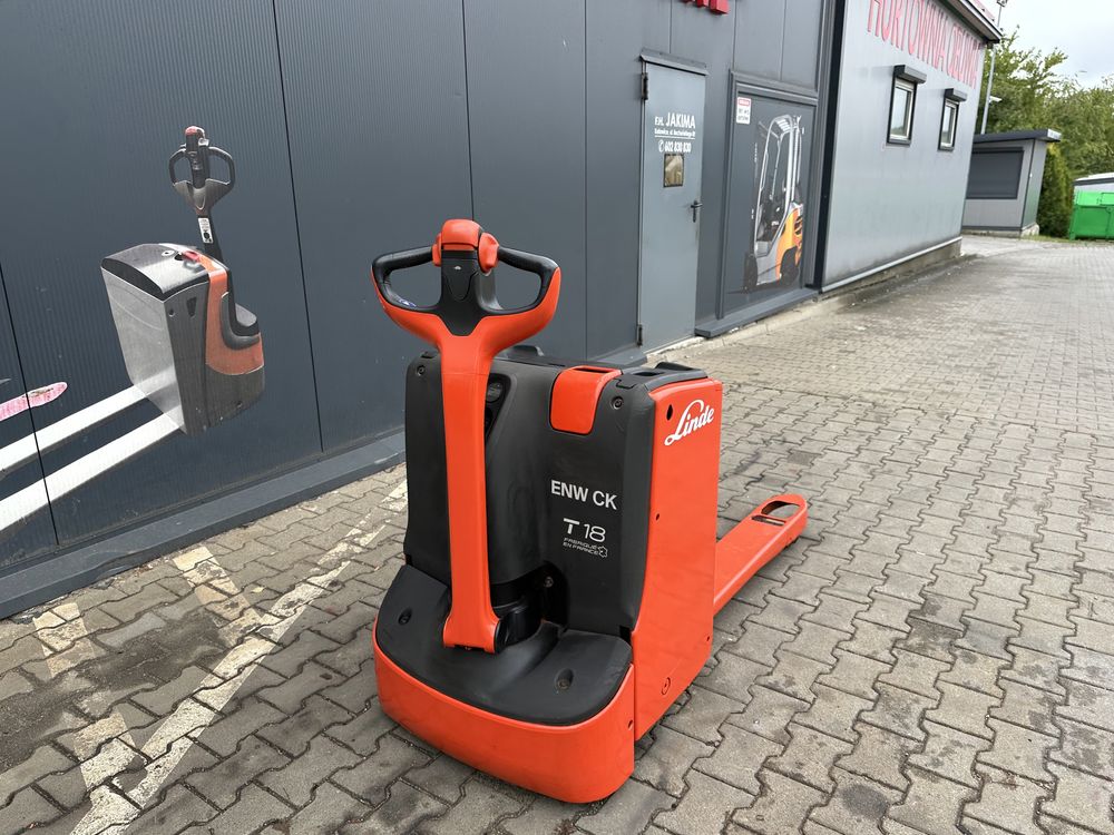 Paleciak elektryczny Linde T 18 z 2015 r wózek paletowy