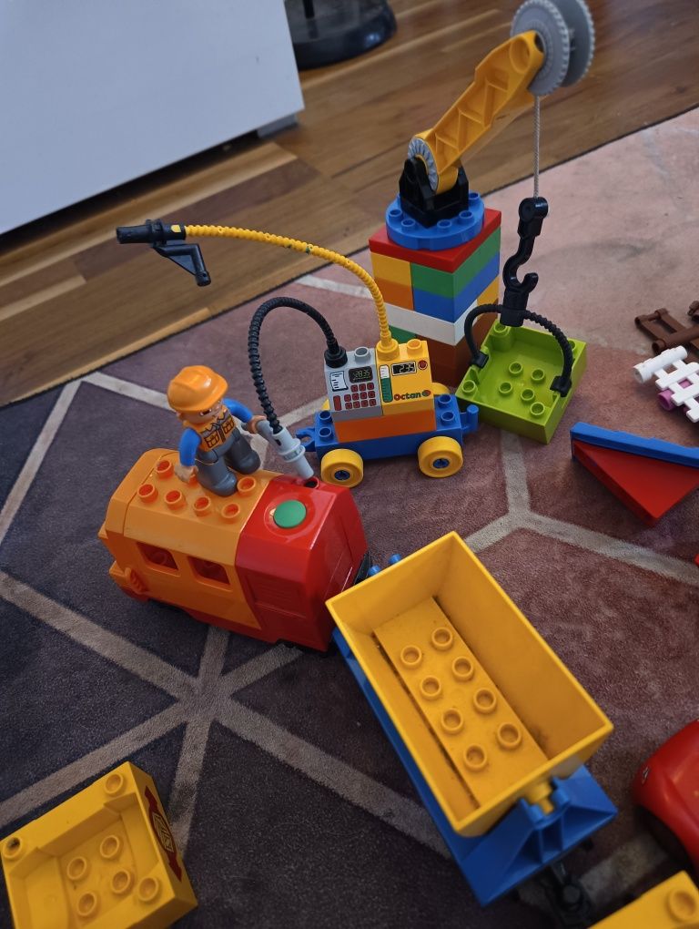 LEGO Duplo różne zestawy w tym pociąg deluxe 10508