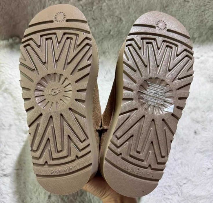 UGG Classic Ultra Mini Platform Boot Chestnut R.39