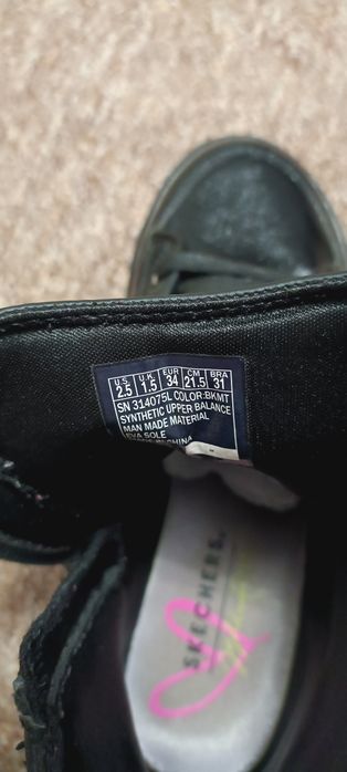 Чобітки для дівчинки