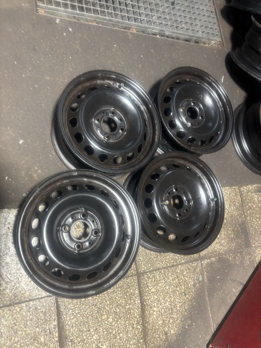 GG11 komplet felg stalowych 14” 4x98 Fiat 500 Ford Ka