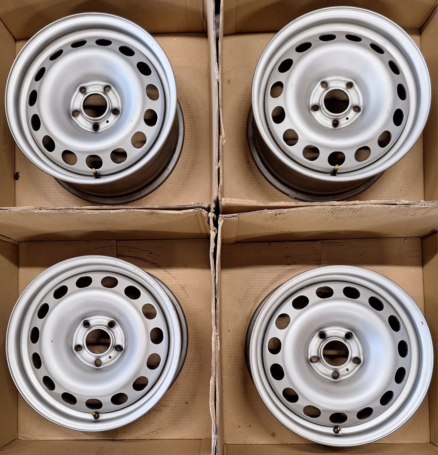 Felgi Stalowe 16 Opel Vivaro Peugeot 508 Toyota Proace 5×108 ET46